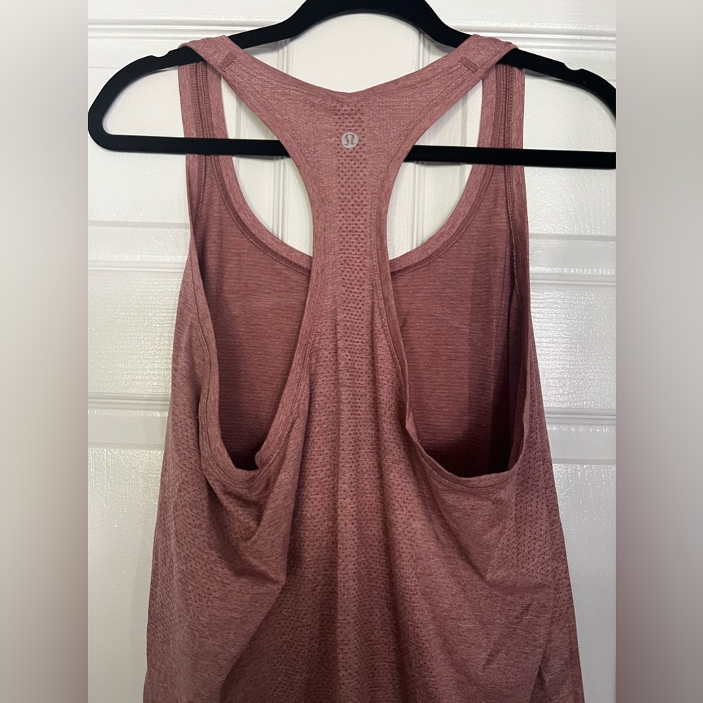 Lululemon swiftly tech - Picture 2 of 4